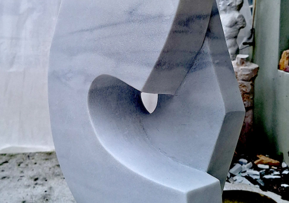 Lasa Marmor, Höhe 85cm